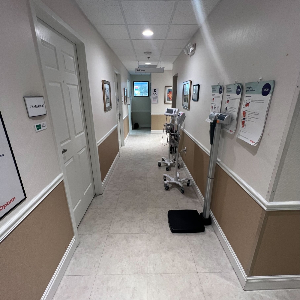 Optum - Winter Park Aloma Interior Photo