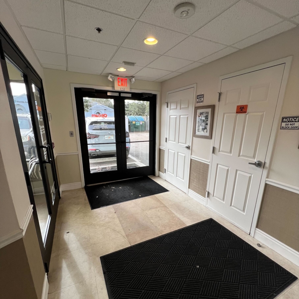 Optum - Winter Park Aloma Interior Photo
