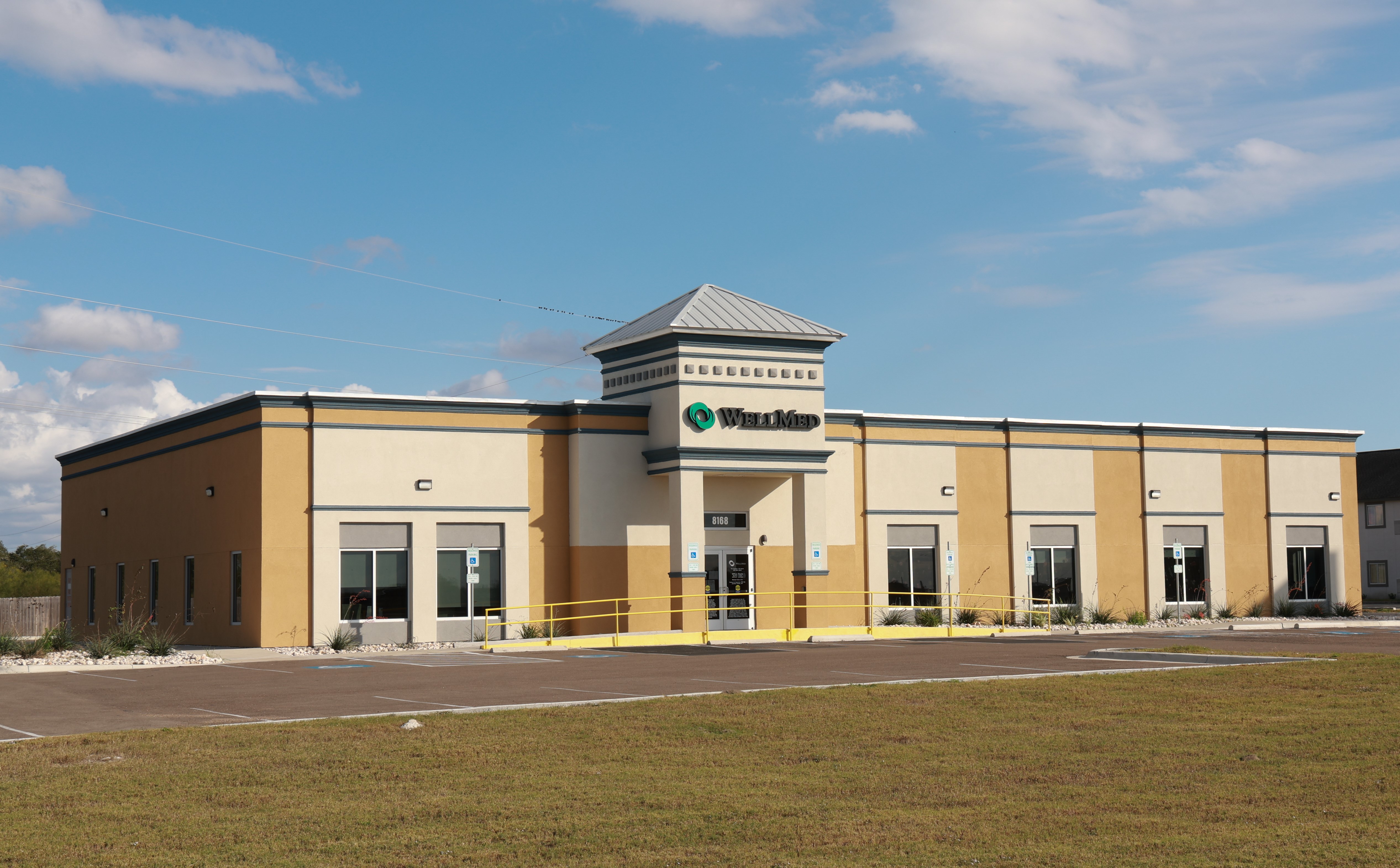 WellMed at Sinton Store Front