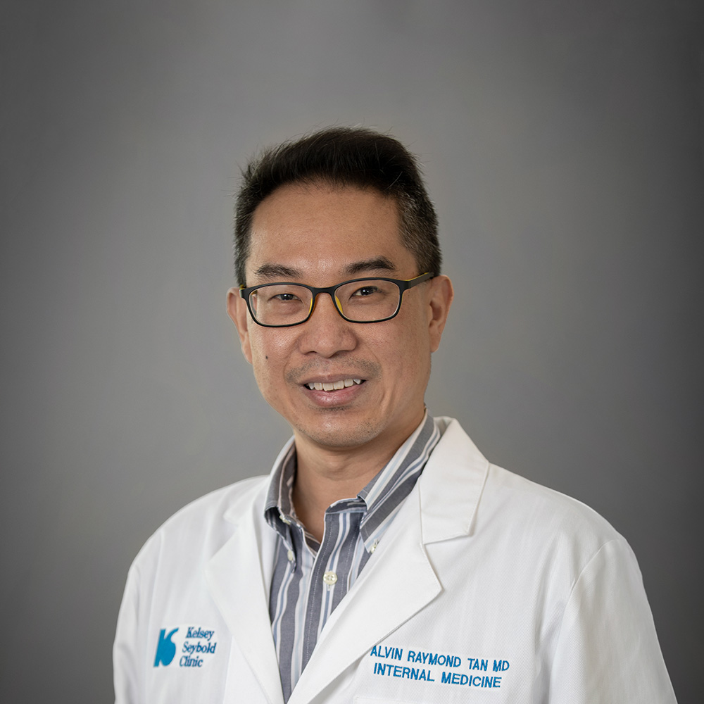 Alvin Raymond Tan, MD practices Internal Medicine in Houston and Katy