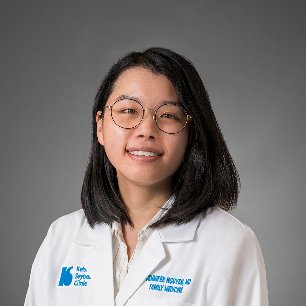 Jennifer Nguyen, MD practices Family Medicine in Pearland