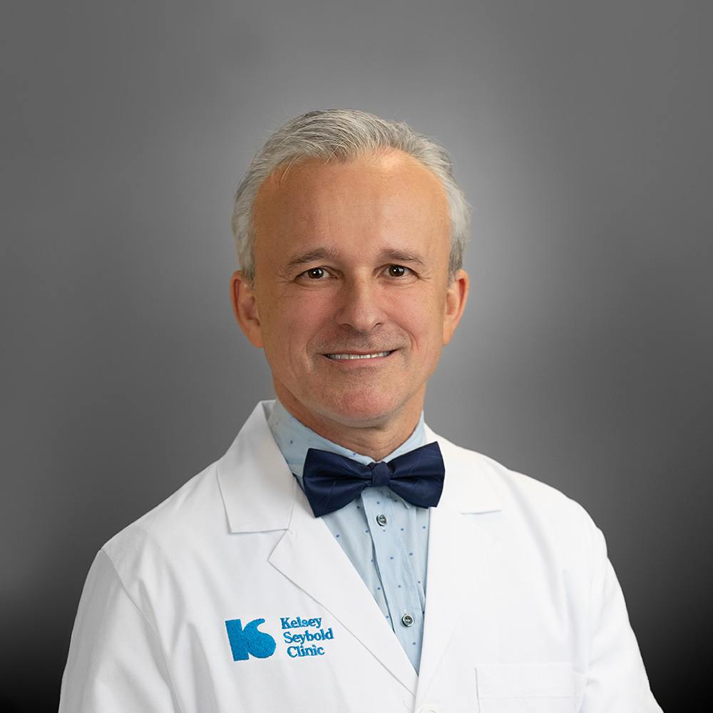 Jack Pieniazek, DO practices Family Medicine in Conroe