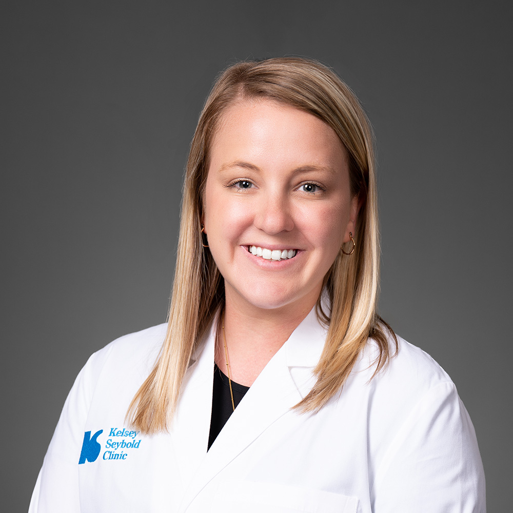 Haley Beth Collins, NP practices Family Nurse Practitioner in Baytown