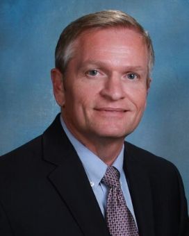 James Lee Vosberg, MD practices Internal Medicine in San Antonio