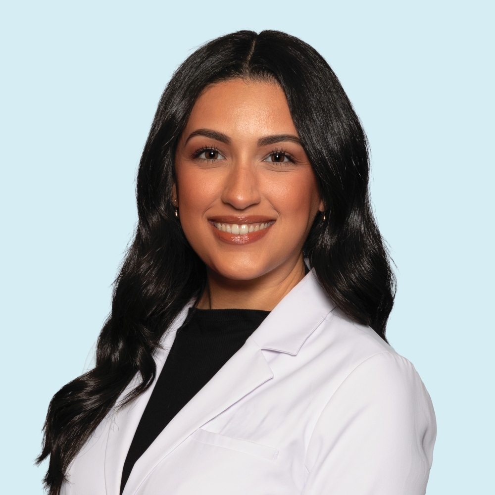 Stephanie Gomez, NP practices Adult Gerontology Primary Care Nurse Practitioner in Coral Springs
