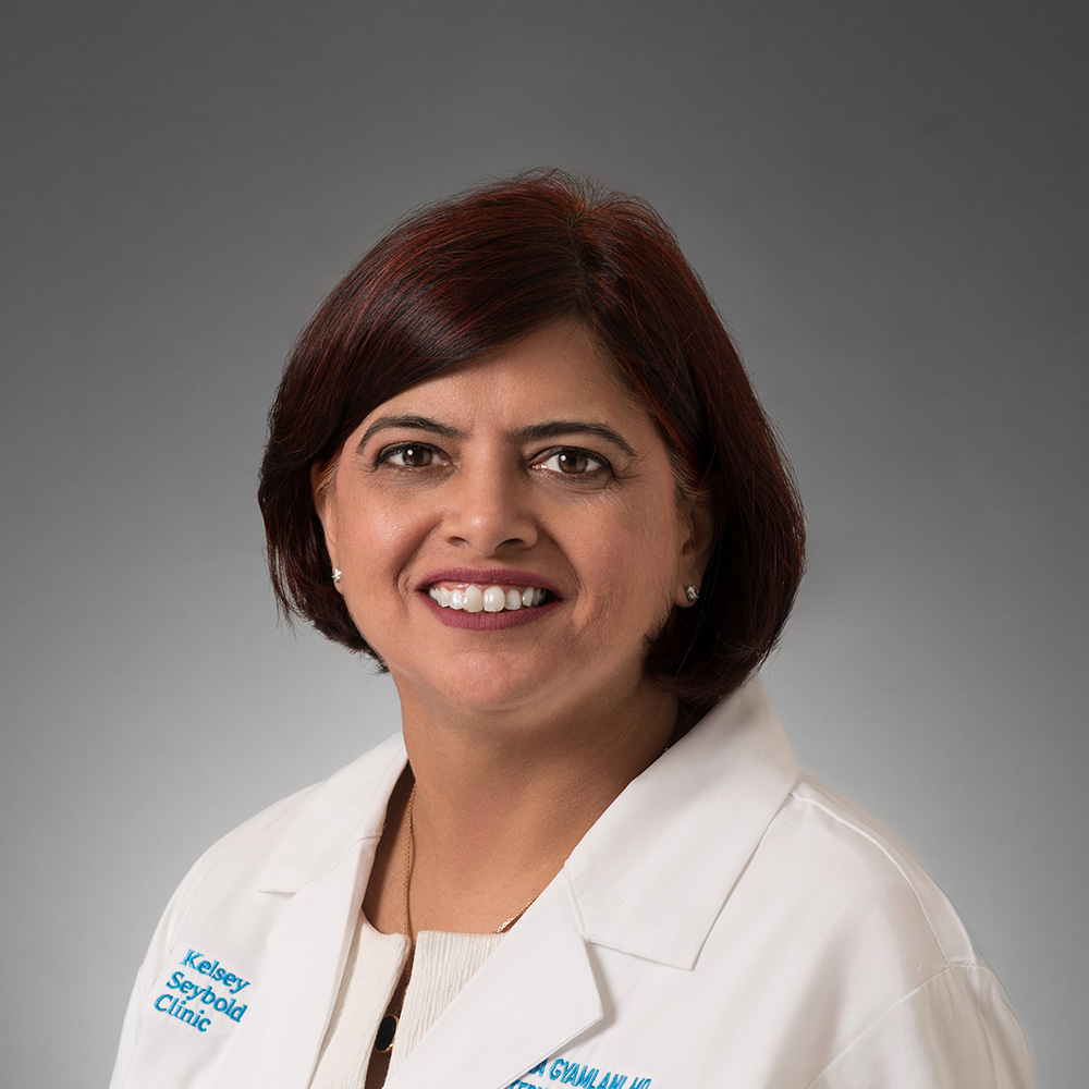 Sonia Gyamlani, MD practices Internal Medicine in Houston