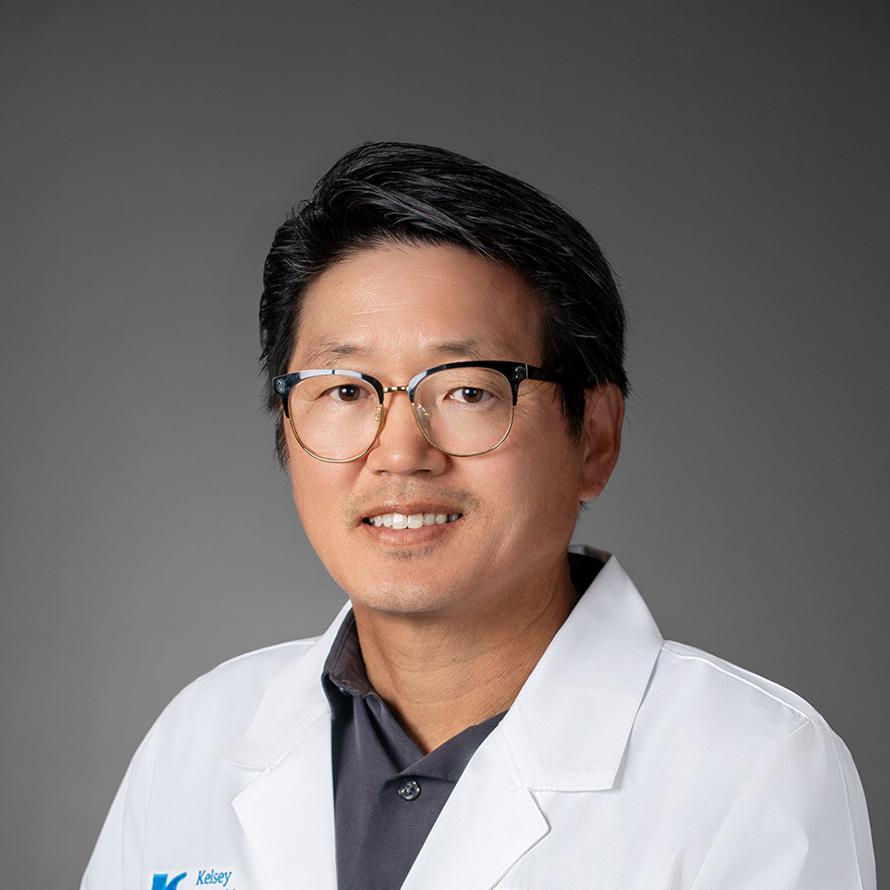 Hyon Sik Kang, DO practices Gastroenterology in Houston