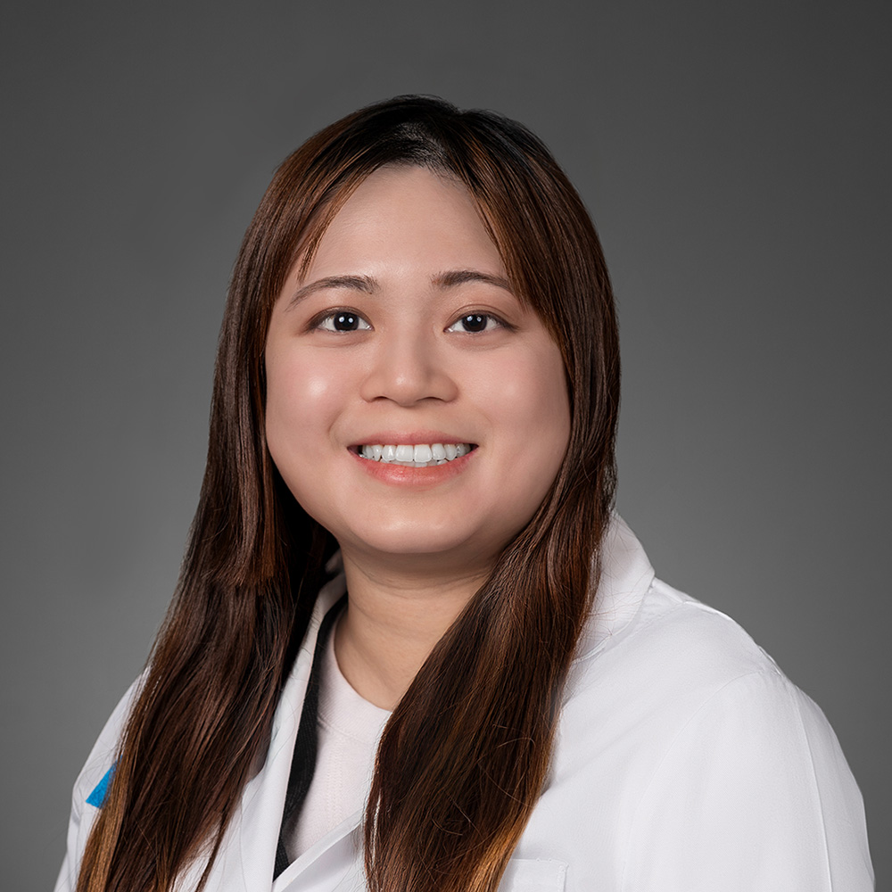 Kimberly Thanh Xuan Ngoc Pham, MD practices Internal Medicine in Shenandoah