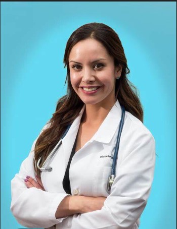 Michelle Iglesias, MD practices Family Medicine in Socorro