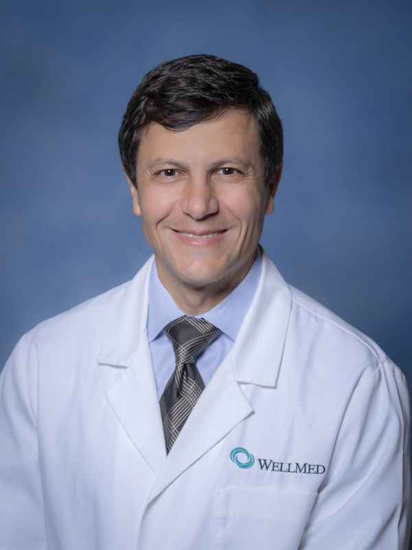 Arsen M. Zacharian, MD practices Internal Medicine in San Antonio