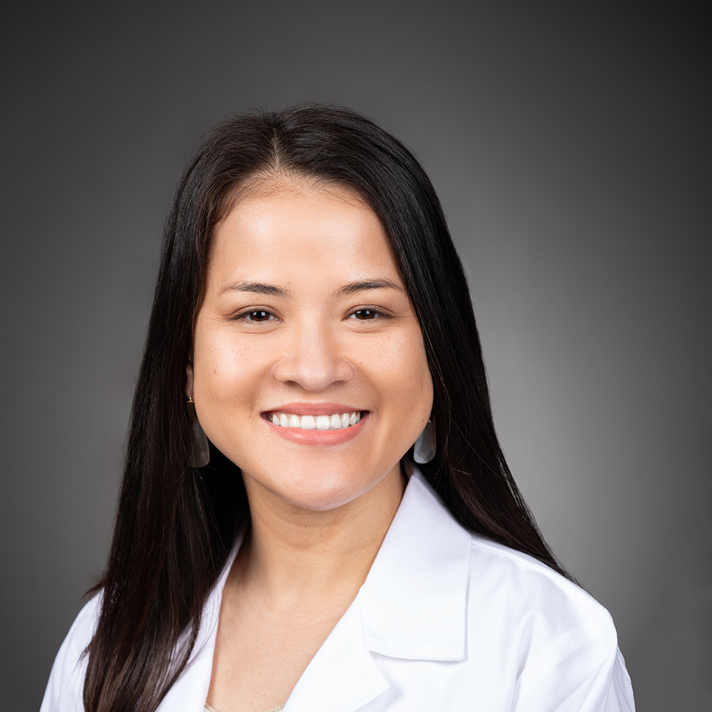 Xuyen Dong-Thi Phan, MD practices Family Medicine in Houston