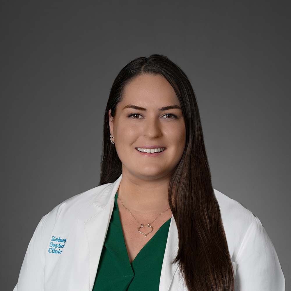Sarah Maxey, MD practices Obstetrics & Gynecology in Humble and Porter