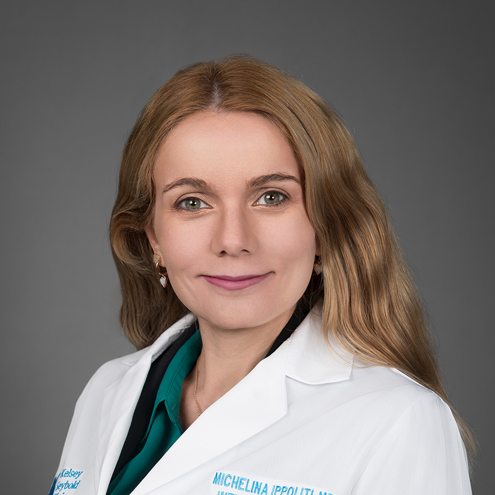 Michelina Rosa Ippoliti, MD practices Internal Medicine in Pearland