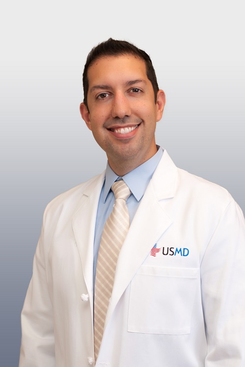 Nasser Dean Askari, DO practices Internal Medicine in Mansfield