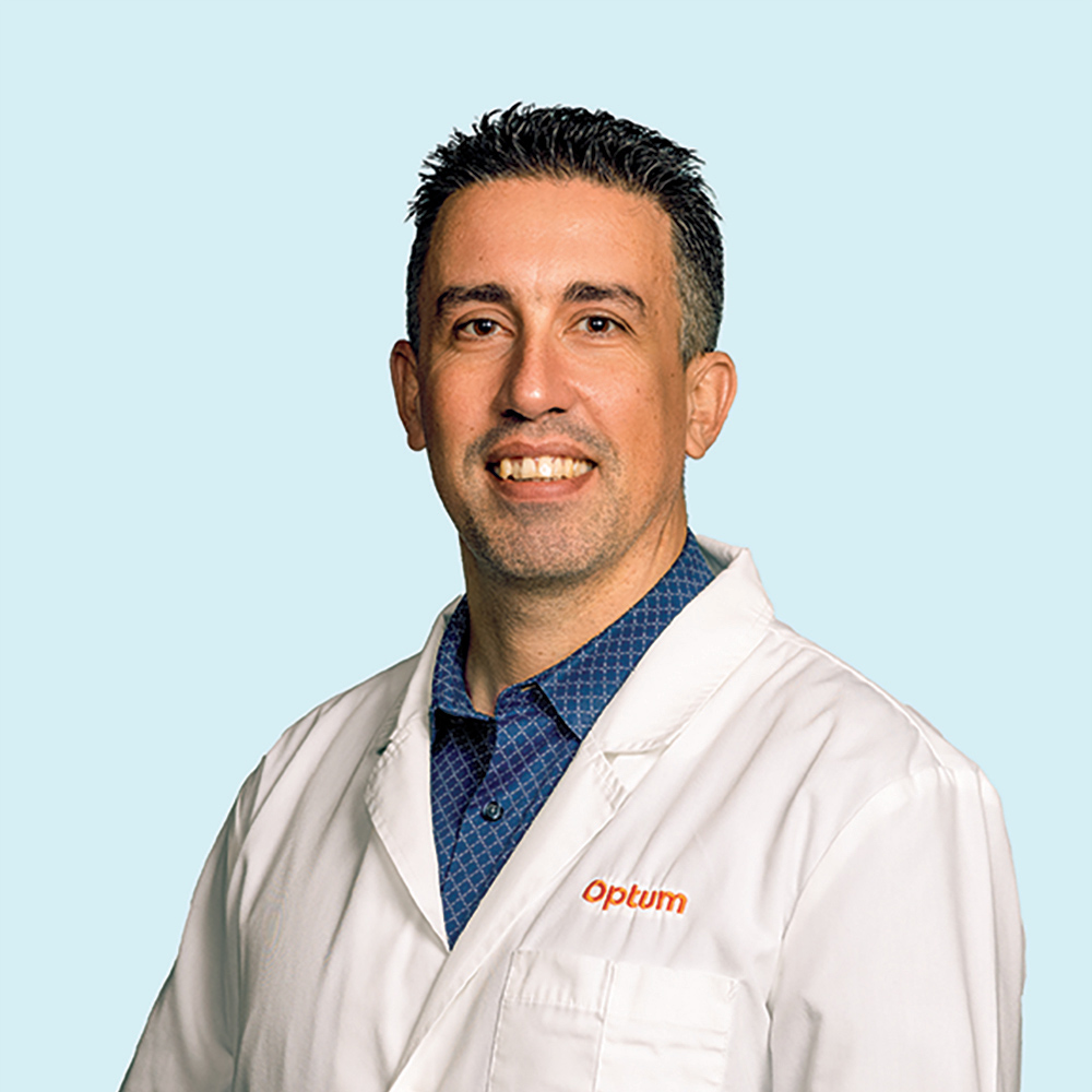 Reinier Robayna Ortega, MD practices Family Medicine in Brandon