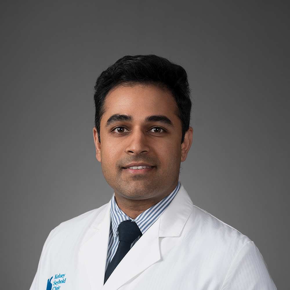 Dhruv Markan, MD practices Internal Medicine in Houston