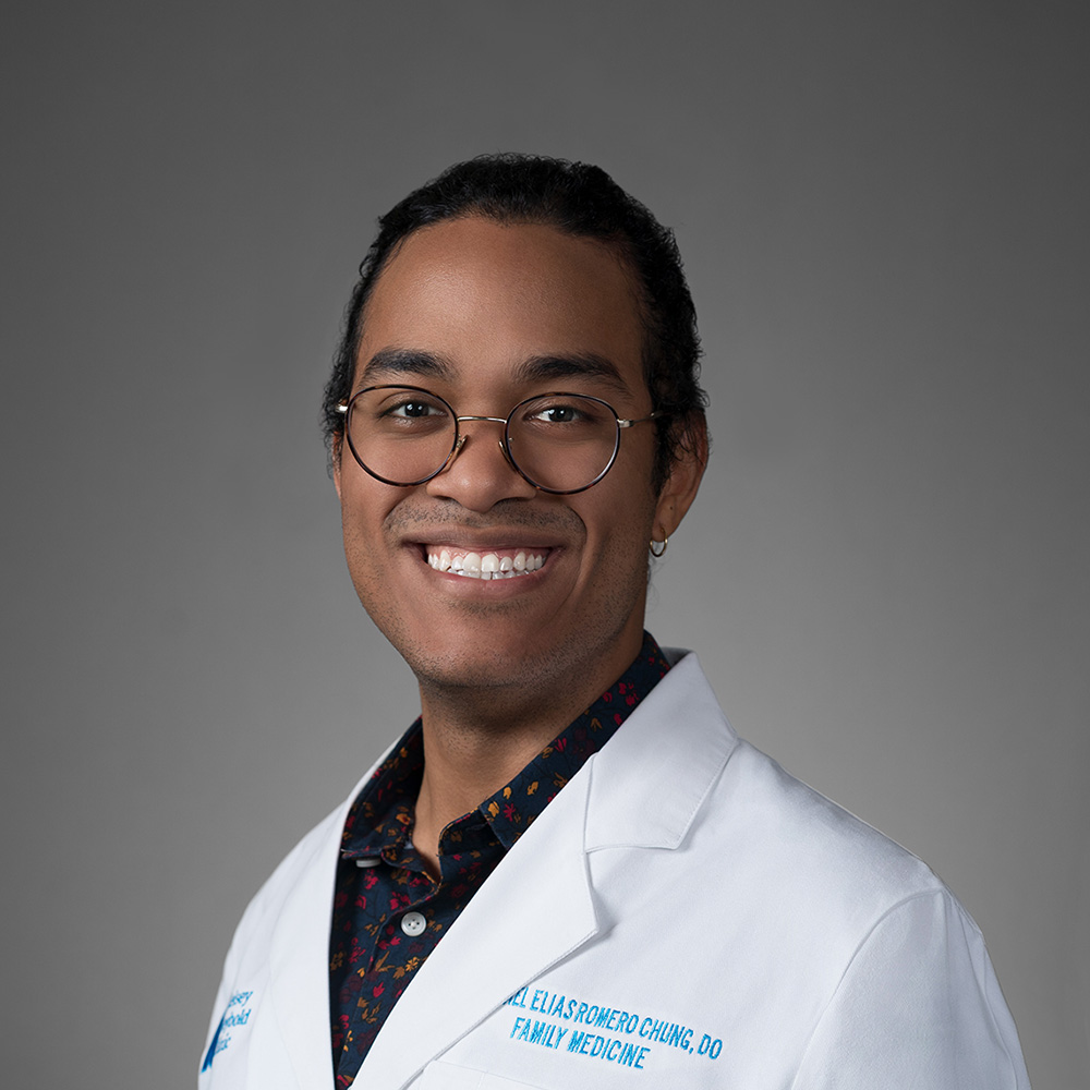 Michael E. Chung, DO practices Family Medicine in Houston