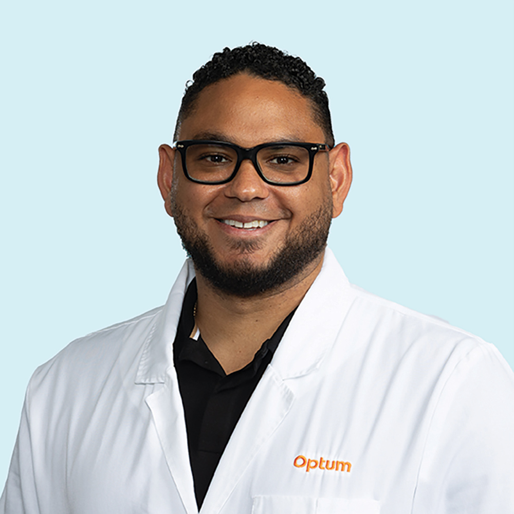 Ysaac Eusebio Eusebio Ramirez, MD practices Internal Medicine in Coral Springs