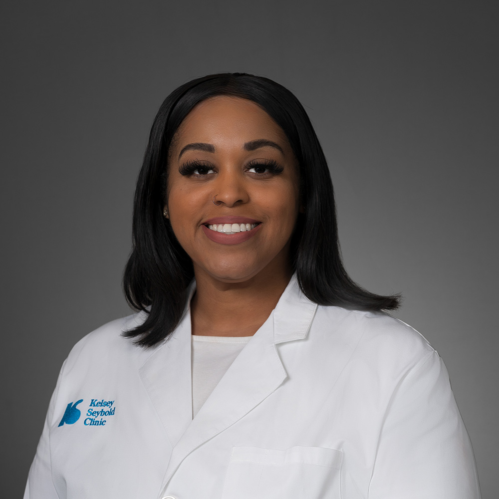 Danielle N. Robinson, NP practices Family Nurse Practitioner in Webster