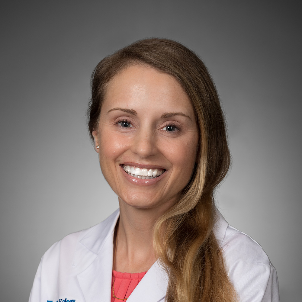 Lisa E. Weiss, MD practices Hospitalist in Houston