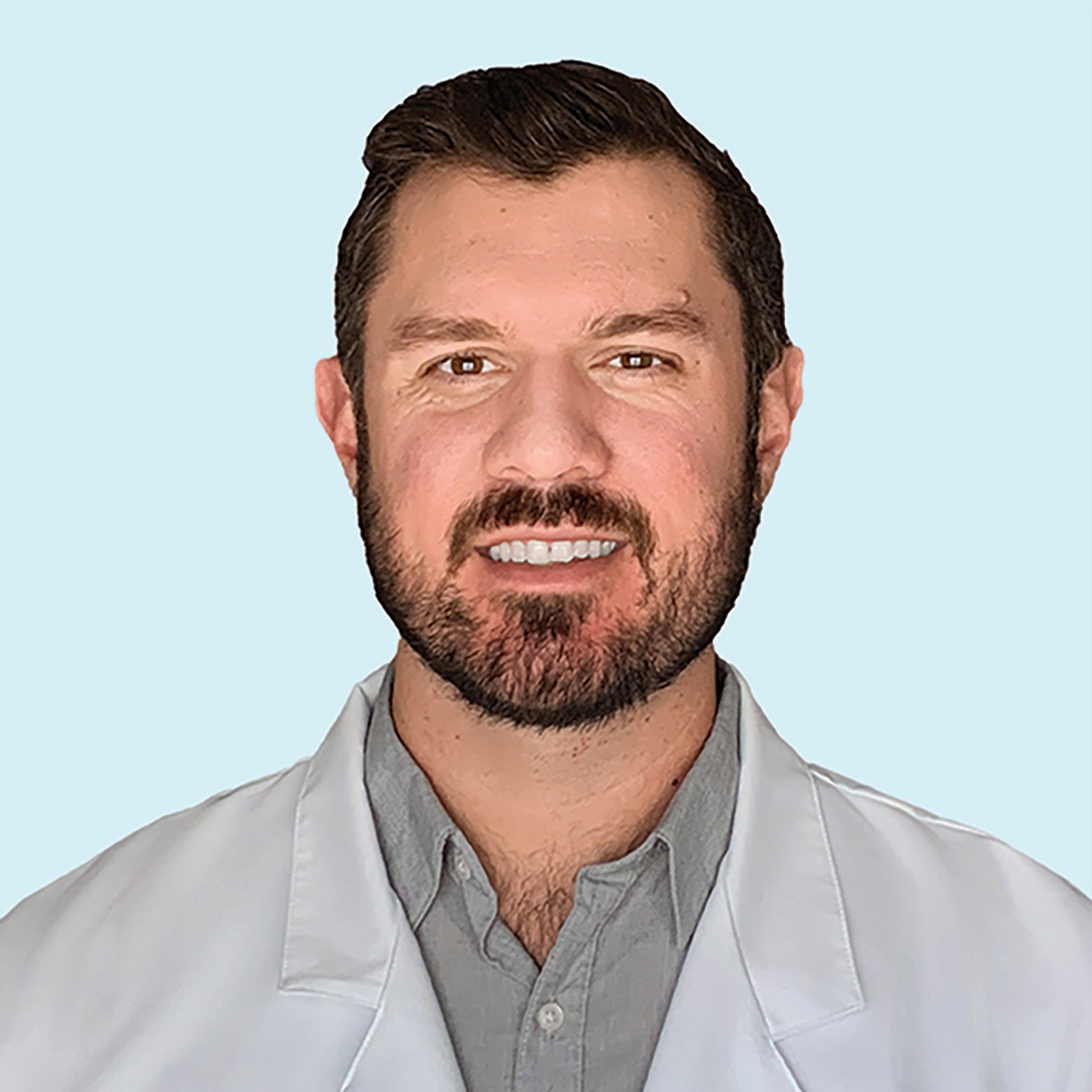 Christopher Gluckman, MD practices Family Medicine in Arlington