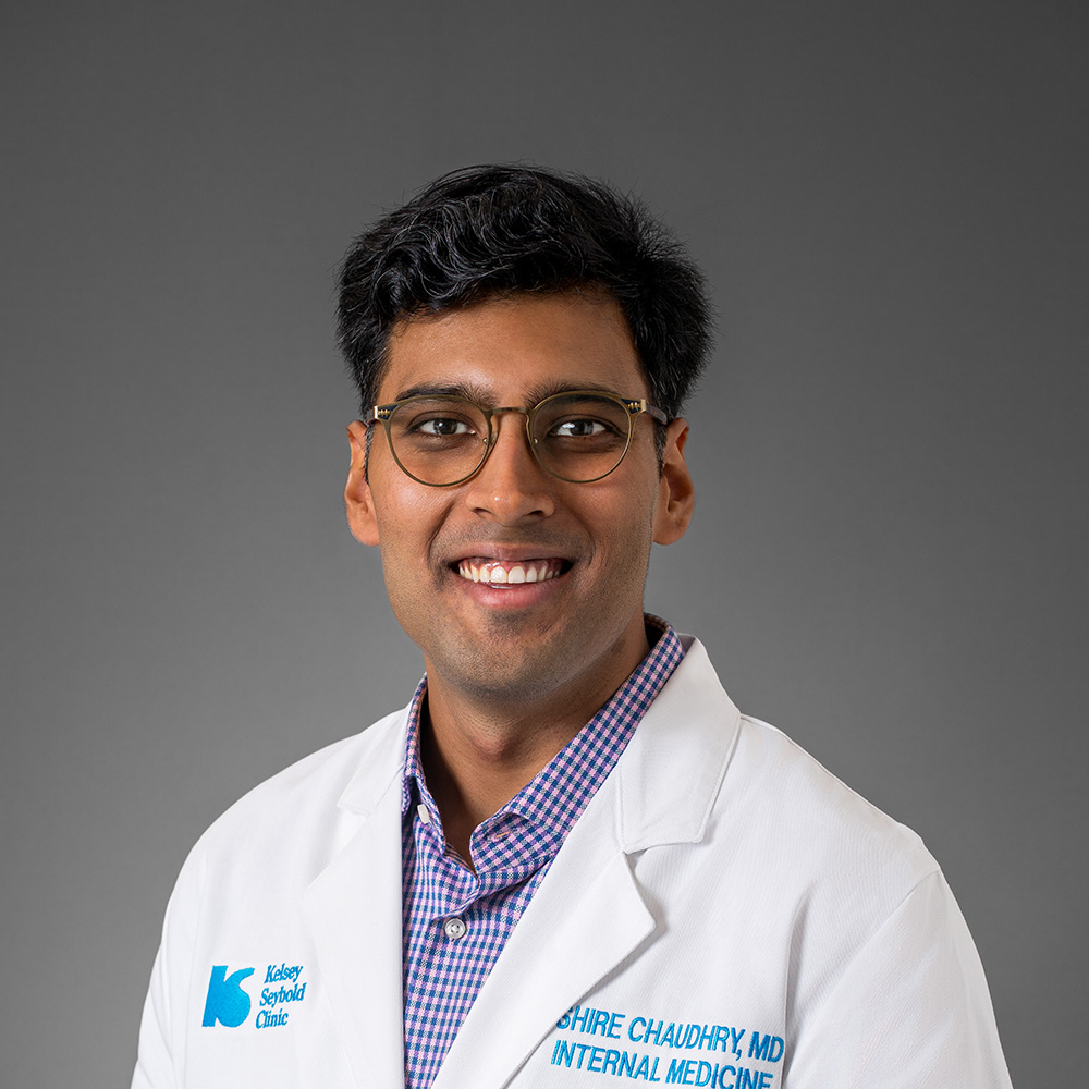 Shire Chaudhry, MD practices Internal Medicine in Pearland