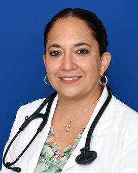 Sandra Villavicencio Fernandez, MD practices Family Medicine in El Paso