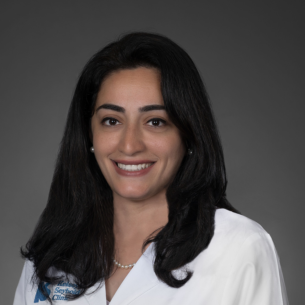 Maggy Mata, MD practices Internal Medicine in Richmond