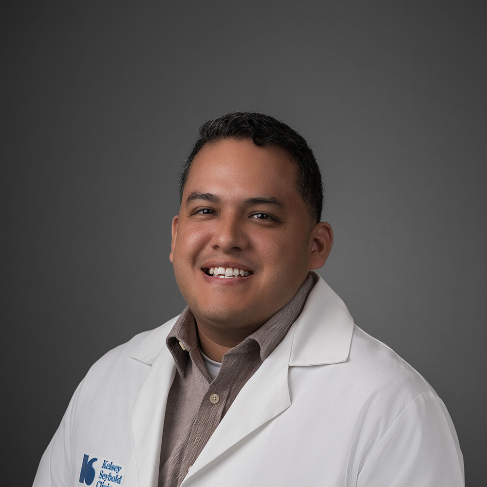 David Garcia, NP practices Family Nurse Practitioner in Sugar Land
