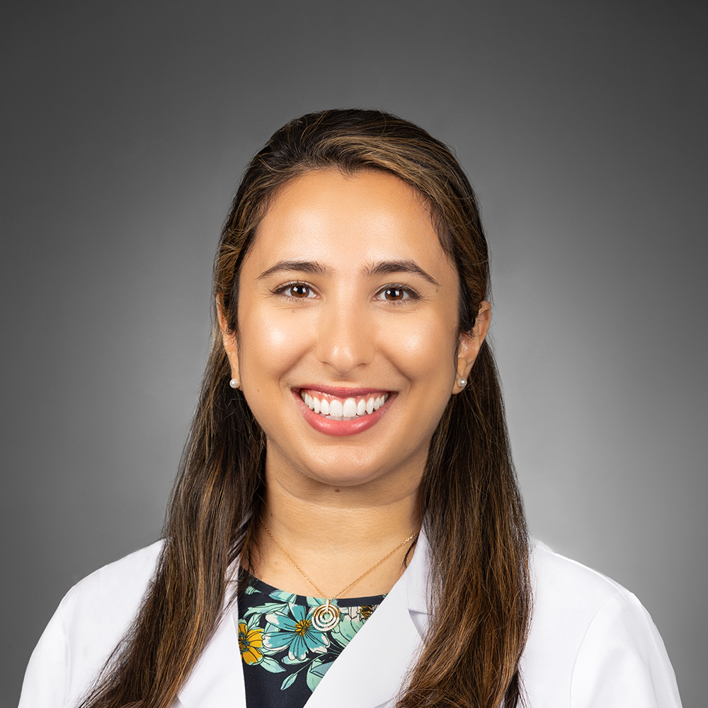 Ariana Farnaz Samani, MD practices Internal Medicine in Houston