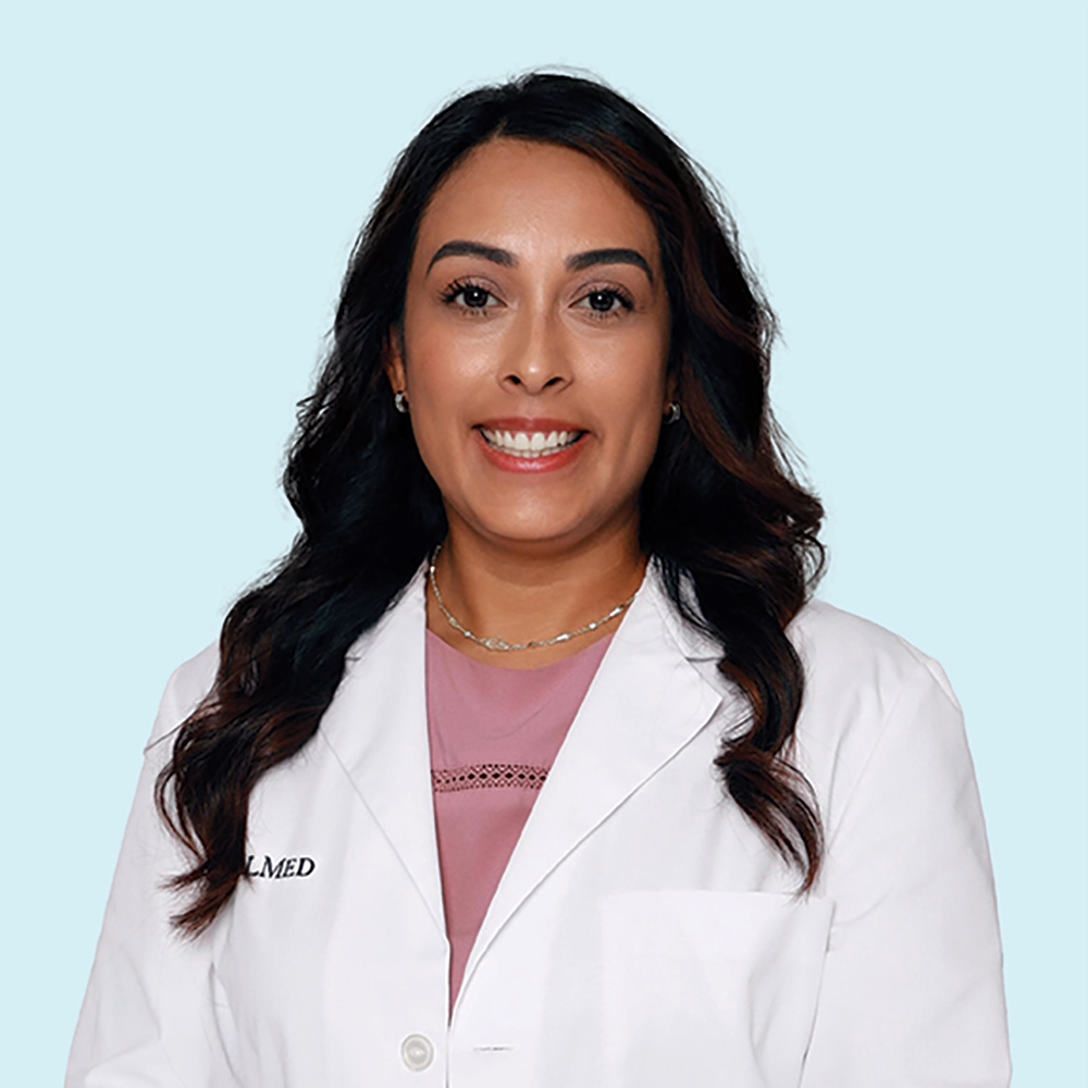 Evette Gonzales Silvas, NP practices Gerontological Nurse Practitioner in Portland