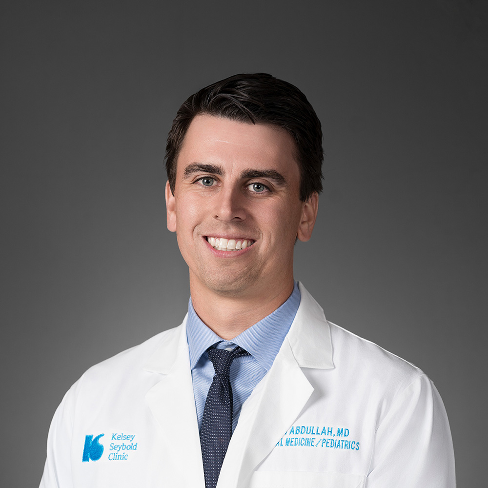 Evan Andrew Abdullah, MD practices Internal Medicine in Houston